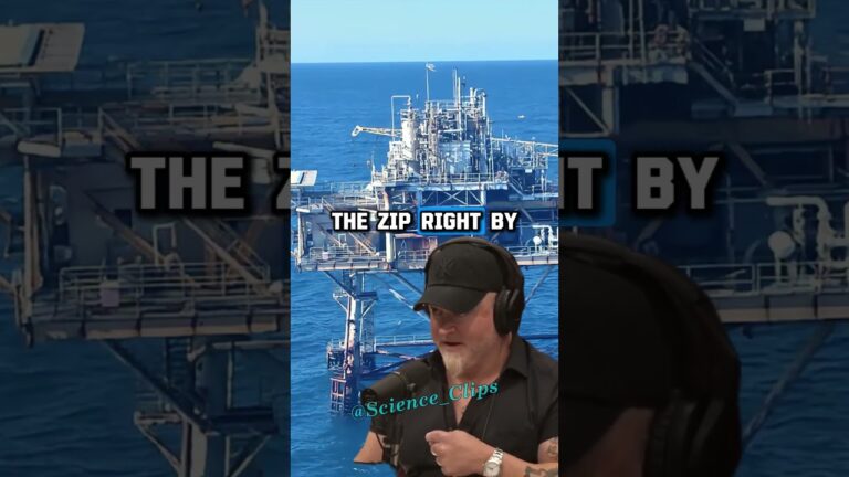 Ex-Pentagon Insider Reveals UAP Footage: Underwater Craft Bigger Than an Oil Derrick? Joe Rogan #jre