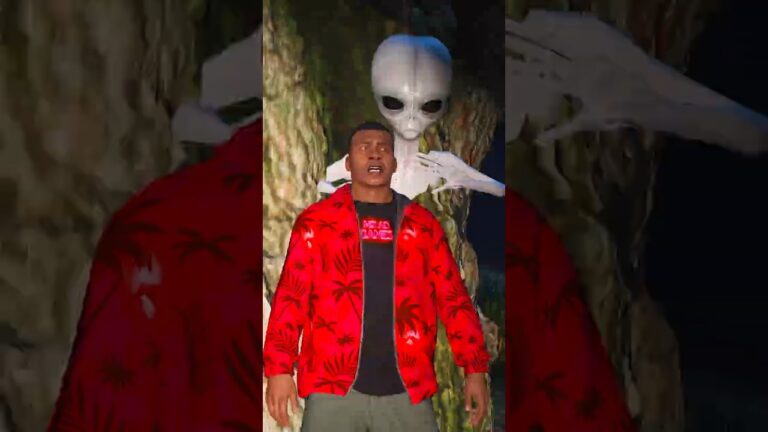 Franklin finds a UFO in GTA 5 #franlin #ufo #gta5