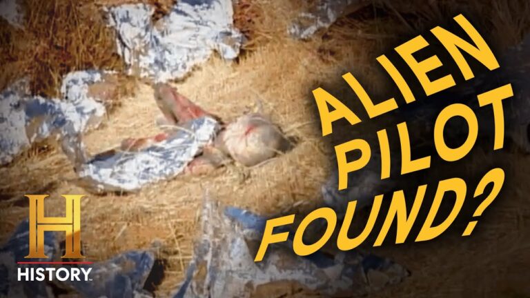 The Lost Alien of Aurora, Texas (S2, E11) | UFO Files | Full Episode | History