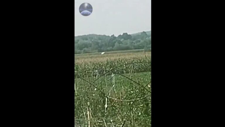 OVNI Avistado na Romênia UFO Sighted in Romania